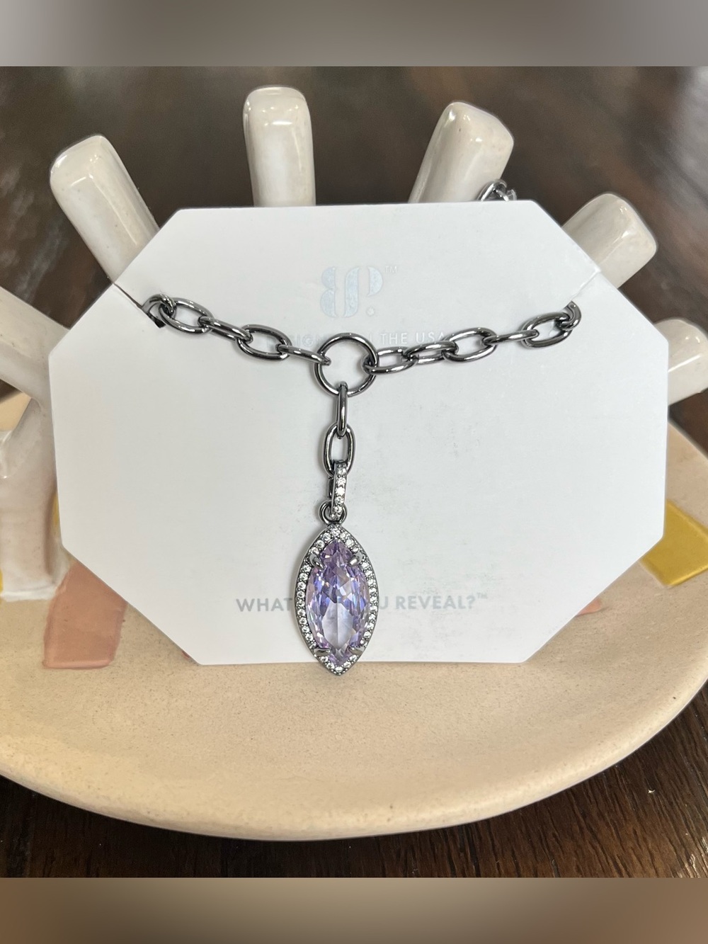 Bomb Party Necklace - Glow Of Harmony